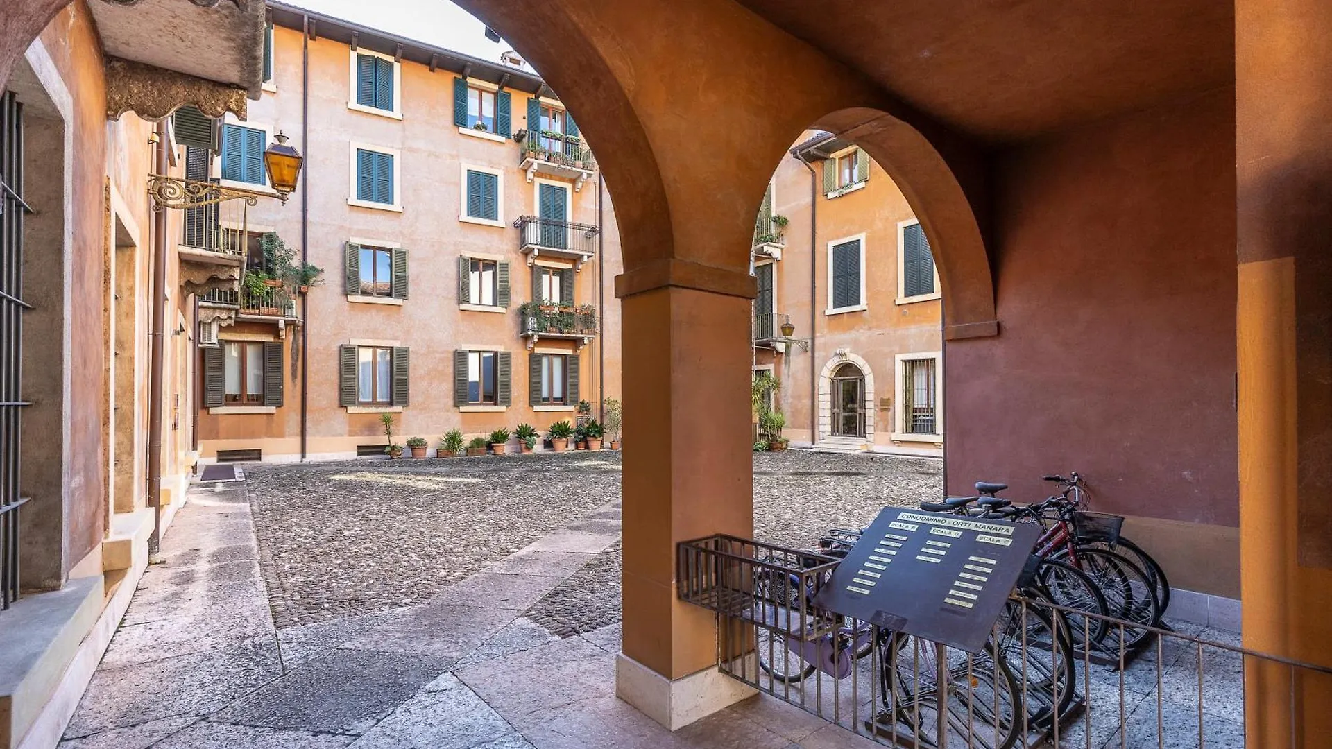 Orti Manara Design Apartments Vérone